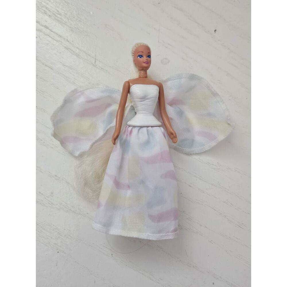 McDonald's 1996 Happy Meal Toy‎ Mini Barbie #3 Angel Princess